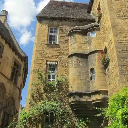 La Maison Breuil 펜션 *